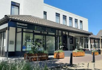 Vitaliteitscentrum Brabant allows 18 year olds to book a room