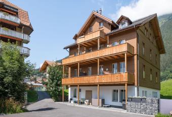 Le Manoir Suite has Balcony rooms