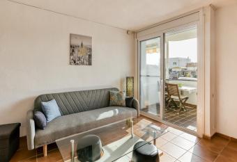 Apartamento Symar Bajo has Balcony rooms