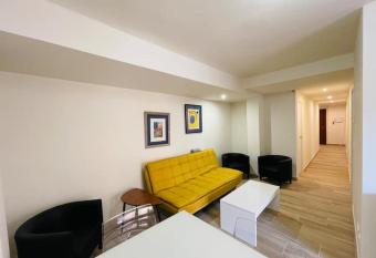 PALACIO DE LARRINAGA allows 18 year olds to book a room