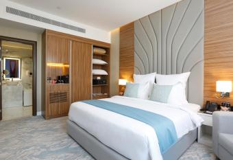 Cantonal Hotel by Warwick allows 18 year olds to book a room