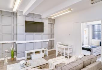 Boutique Apartments has Balcony rooms