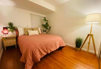 Chula 1 Private Bedroom allows 18 year olds to book a room