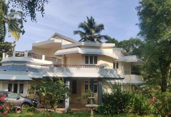 Casa Mimi Guest House has Balcony rooms