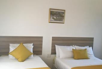 GS and Y Bed and Breakfast has Balcony rooms