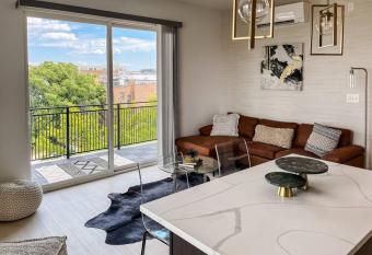 Heart of Fells Point Luxury Apt has Balcony rooms