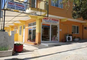   mit 2 Termal Apart Pansiyon allows 18 year olds to book a room