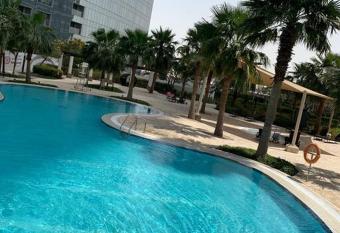 Luxury 2BHK Spacious has rooms with a private hot tub