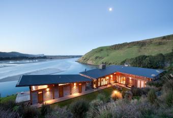 Kaimata lodge allows 18 year olds to book a room