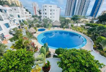 Hermosa Suite en Club del Pac  fico Tonsupa has Balcony rooms