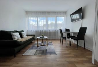 Adriana Apartment , Free Parking allows 18 year olds to book a room