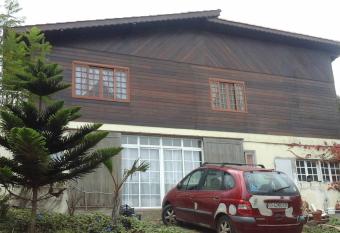 Chalet Rural Marian has Smoking rooms