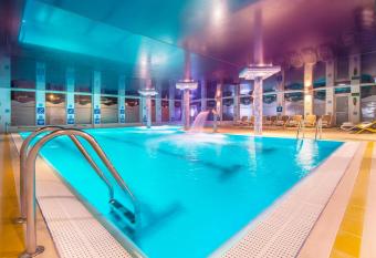 Hotel Masuria allows 18 year olds to book a room