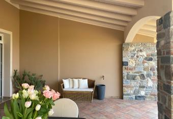 Valentina   s home allows 18 year olds to book a room