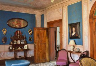 Palazzetto Scodellari has Balcony rooms