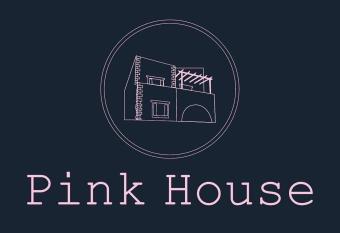 Pink House has Balcony rooms