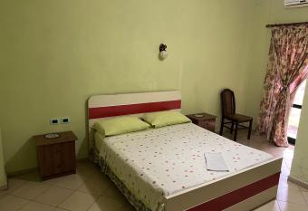 Montagna Hostel, Motel and Campsite has Smoking rooms