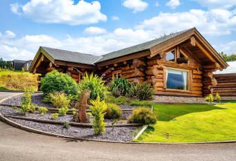 The Log Cabins at The Vu allows 18 year olds to book a room