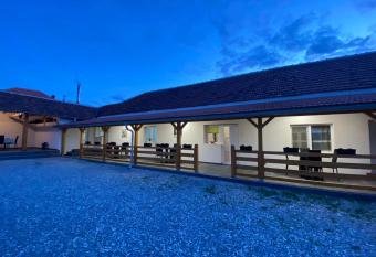Pensiunea Agroturistica Romana Sarmizegetusa has Balcony rooms