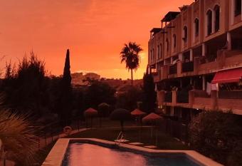 Sir Eden Golf has Balcony rooms