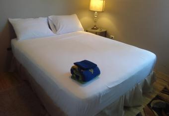 Abigail s Splendor -2 Bedroom Entire Apartment has Balcony rooms