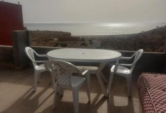 maison de soleil has Balcony rooms