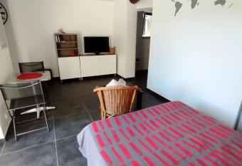 Studio R Homps has Balcony rooms