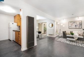 Concord 2-bedroom House has Balcony rooms