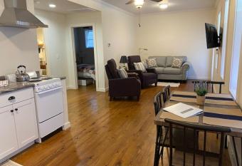 Greeter Falls Lodge Suite 5 has Balcony rooms