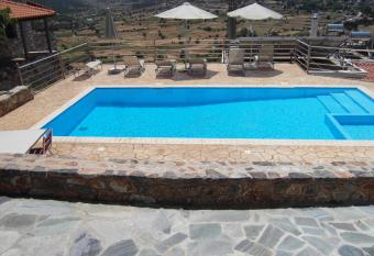 Panorama Askifou has Balcony rooms