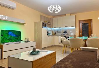 Premium Apartment Villa Aristo has Balcony rooms