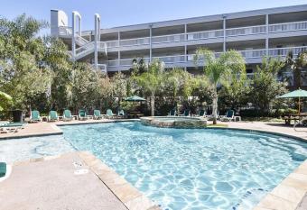 Sea Chase with an ocean view at Casa Del Mar has Balcony rooms