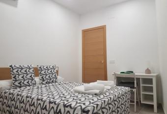 Hospedaje Palma allows 18 year olds to book a room