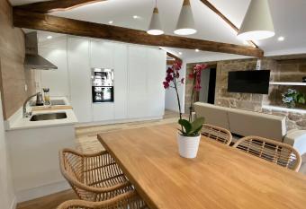 Celanova House has Balcony rooms