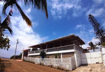 Casa de la colina has Balcony rooms