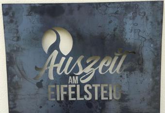 Auszeit am Eifelsteig has Balcony rooms