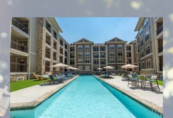 Unwind oasis allows 18 year olds to book a room