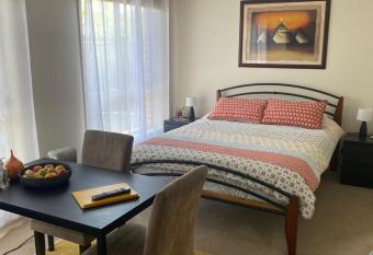 Private room with ensuite and parking close to Wollongong CBD allows 18 year olds to book a room