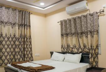 MS CloudScape Inn has Balcony rooms