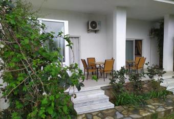   AM KOKUSU has Balcony rooms