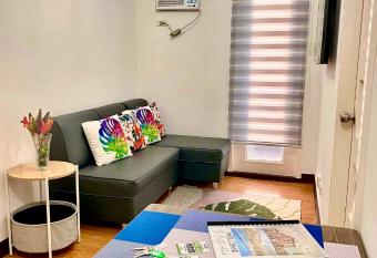 Minimalist 1-bedroom condo unit CASA TIMMY has Balcony rooms