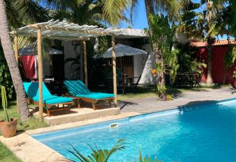 Chal  s La Maison Blanche has Balcony rooms