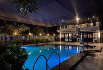 Julia Robert   s Private Villa has Balcony rooms