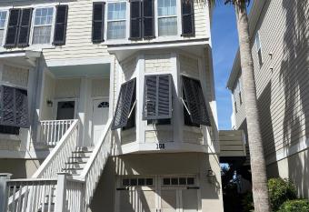 Amazing Views on Folly River, Haven's Paradise has Balcony rooms