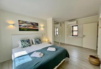 Vilamoura Central 3 by Homing allows 18 year olds to book a room