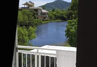 Charlie s Angels Hotel Restaurant has Balcony rooms