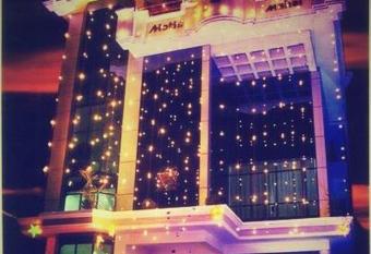 Hotel Mothimahal has Balcony rooms