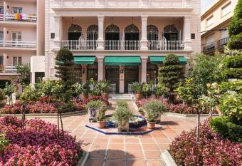 Hotel Guitart Rosa - Adults Only allows 18 year olds to book a room