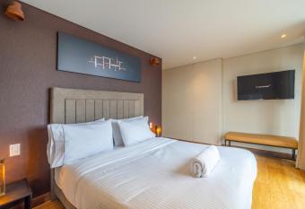 Cozy 2BR in Candelaria has Balcony rooms