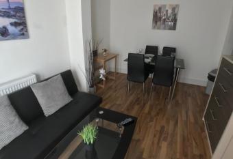 City Sparrow Apartment Pad -1 has Balcony rooms